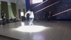 Михаил Манаенков " Брейкинг"