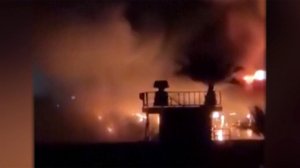 На востоке Тегерана гремят взрывы.