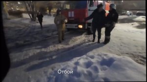 «Я просто шашлык жарю!» В ларьке )