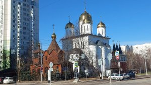 Храм свмч. Ермогена Патриарха Московского и храм Луки Крымского в Зюзине (16.03.25)