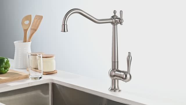 Смеситель для кухни с подключением к фильтру Paulmark Retro Re213226-NI