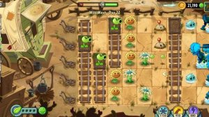 Все дальше воюем в игре Зомби против растений 2 🤣😂🧚