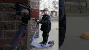 Самокат Яндекс Алиса и МТС