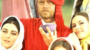 Красивая и прикольная песня "ГАРЕМ" по мотивам фильма "Белое солнце пустыни"