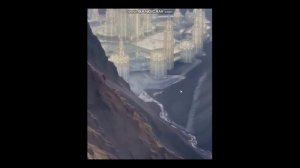 Реальный Город за стеной в Антарктиде съемки с борта вертолета. Иные миры за Антарктидой