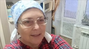 22.03.26. Муж нажарил рыбы, поставил полку, а я пеку жаворонков.