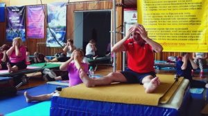 Василий Александрович проводит занятие в Академии Здоровья