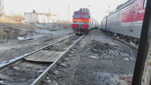 ЖД. Маленький подход локомотивов на ремонт. Спокойная смена. 136/26