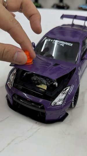 Распаковка автомобиля Nissan GTR35