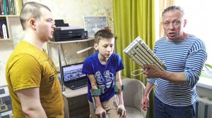 ОТЕЦ РАЗБИЛ КЛАВИАТУРУ ГРИФЕРАМ В РЕАЛЬНОЙ ЖИЗНИ ИЗ-ЗА МАЙНКРАФТ!