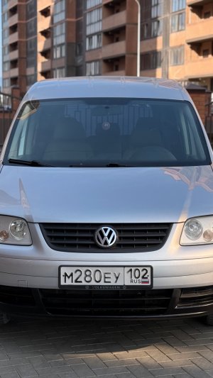 Volkswagen Caddy 2008г
