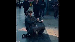 Вирусный уличный танец