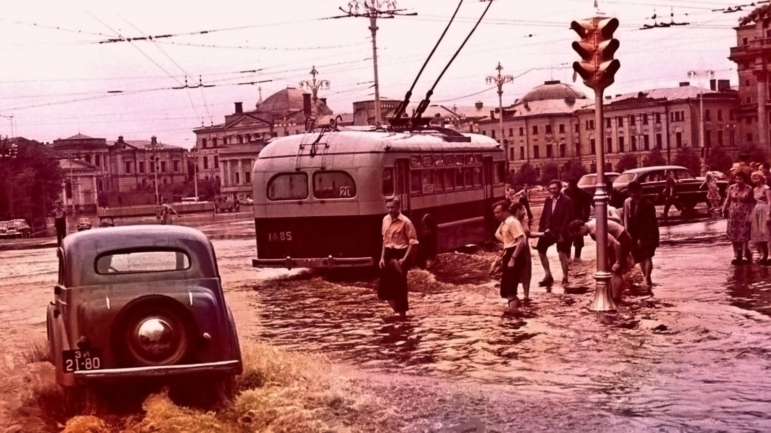 Дворовые песни - И снова дождь!