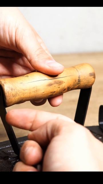 РЕСТАВРАЦИЯ СТАРИННОГО УТЮГА