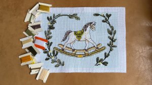 Вышивка крестиком магазин Фикс Прайс Лошадка качалка с листьями