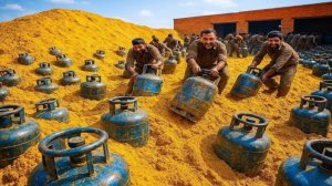 Как производят газовые баллоны в Пакистане.