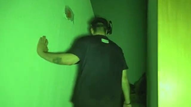 ночь в заброшенном отеле в Италии! очень страшно