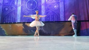 тройные пируэты - балерина Маргарита Андреева