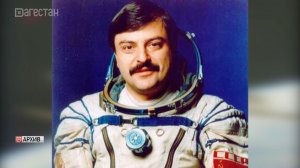 75 лет сегодня исполняется Мусе Манарову