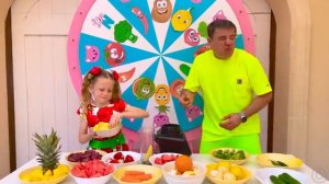 Настя устроила вечеринку и позвала друзей [get.gt]