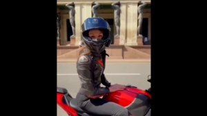 = МОТОТАНЯ : АККУРАТНЕЙ =