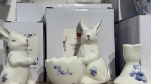 В Фикс прайс классные завалы посуды! Много новинок для кухни. Красивые тарелки, кружки, кастрюли.