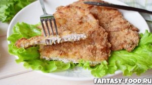 Классический свиной шницель в панировке