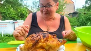 Пока варится ужин,надо перекусить🤣/А на ужин курица мне,остальным картошка🙈( архив)