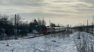 «Под пение птиц!» Электровоз ЭП2К с пасс.поездом на перегоне, 2026 год