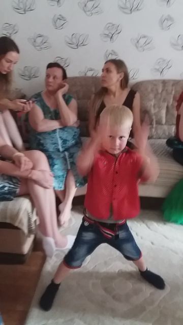 #РоссияПлыви Тусовка у соседей. Артём Баканов Водные Виды Спорта. Баканов Григорий Бассейн наше всё