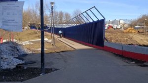 На площадке Бирюлево установили инфощит с рендером будущей станции