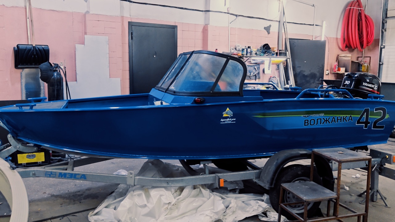 Волжанка 42 готова к выдаче. Консоли установлены и сделаны другие доработки.