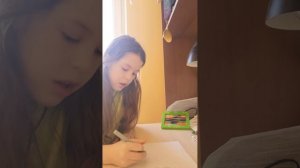 Как нарисовать девушку