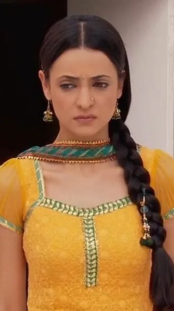 Как назвать эту любовь? Деньги это ещё не всё