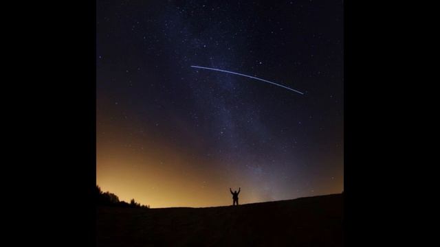 НОЧЬЮ БЕЗ ОГНЕЙ