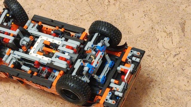 Обзор на набор лего техник 42126 форд Раптор