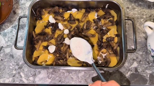 СсоцМИ-225_Журавлёва Д._Курскова С._Карелова В._Tasty And Inexpensive Casserole With Mushrooms