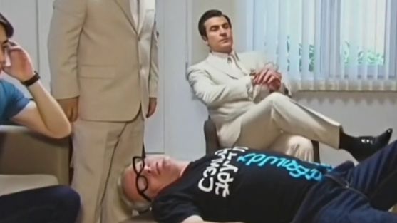 Типыч и человек с золотым пистолетом. Часть 10