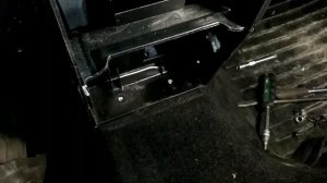 Подтяжка троса стояночного тормоза Volkswagen Golf 5