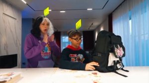 СЕМЕЙКА СИМС В РЕАЛЬНОЙ ЖИЗНИ! МЫ стали SIMS