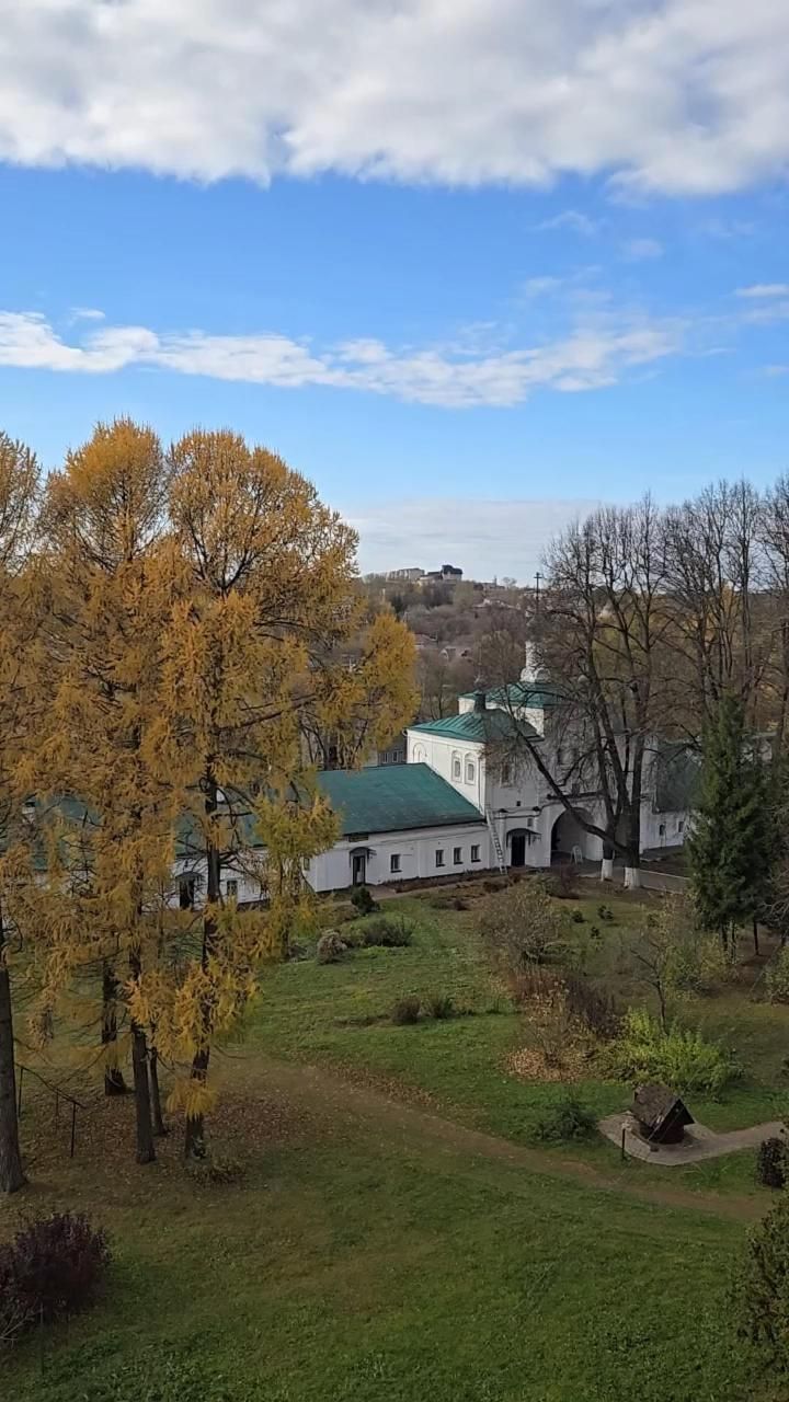 Вид со смотровой площадки колокольни
