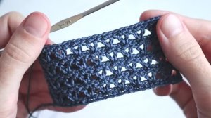 Я и подумать не могла, что этот узор крючком будет так красиво смотреться на летних футболках