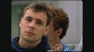 А любовь-то, есть , оказывается...