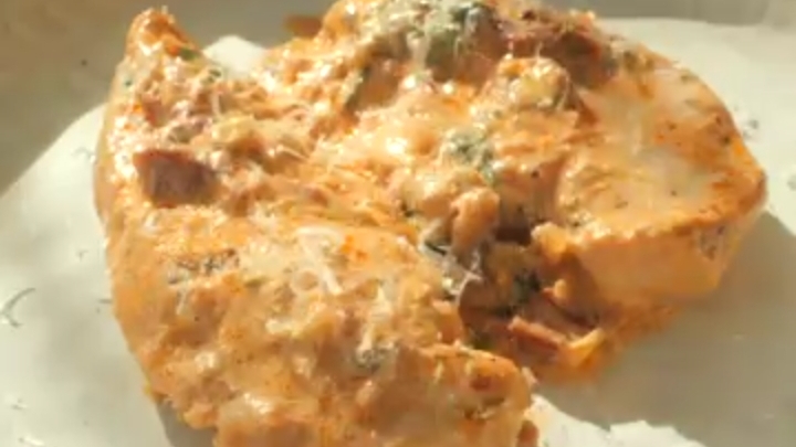 Курица в сливочном соусе с вялеными томатами…🍗🍅😋