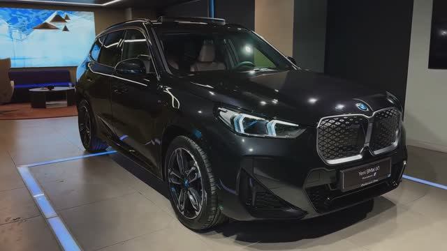 BMW iX1БМВ смотреть онлайн