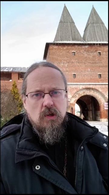 Можно ли носить крест неверующему?