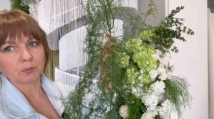 Свадебный декор. Что это за модная свисающая зелень?