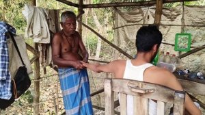 Глубокий массаж тканей от Индийского уличного Парикмахера