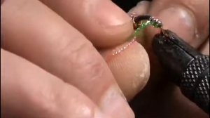 Уловистая мушка на окуня. Безмотылка