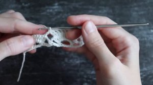 Ажурный узор крючком для стильных изделий